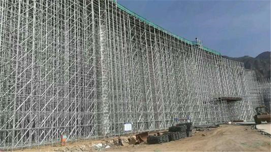 盘扣式脚手架应用案例-桥梁建筑(图1)